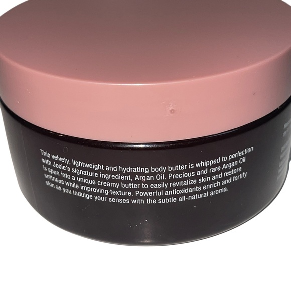 Josie Maran Whipped Argan Oil PEPPERMINT BARK Ultra-Hydrating Body Butter 8 oz. - Picture 2 of 6